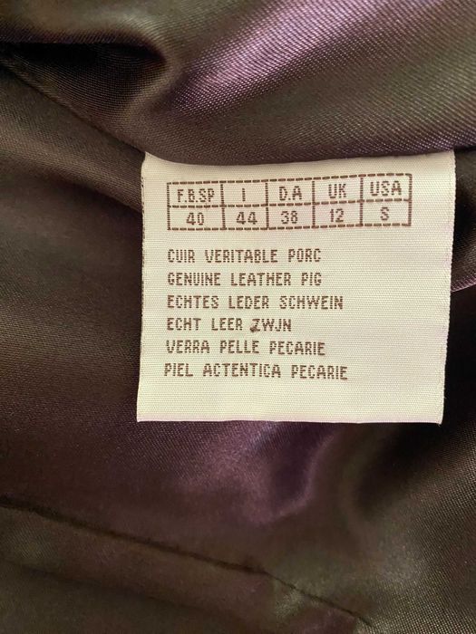 Casaco Castanho em Pele Genuína – Estilo intemporal *Oportunidade*