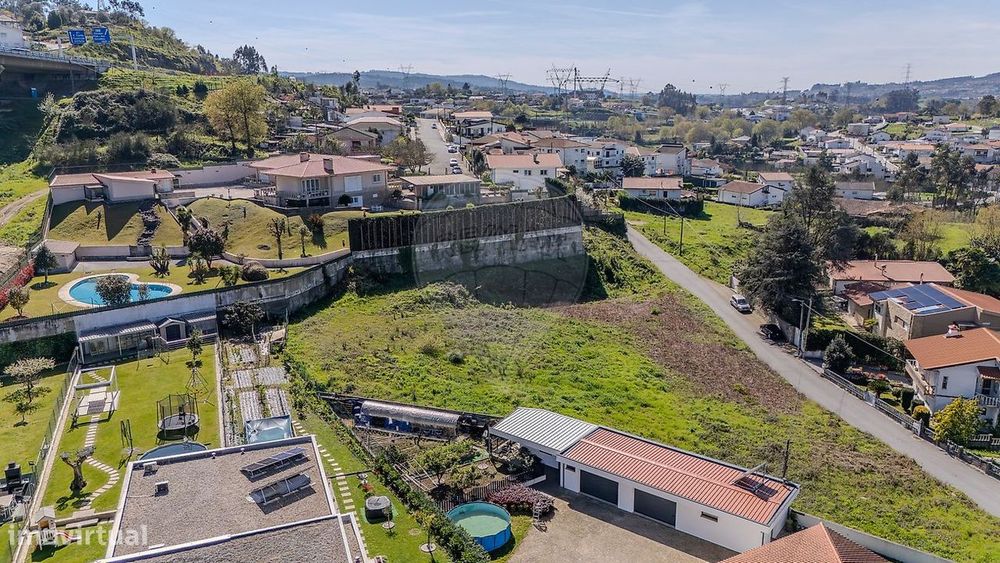 Terreno  para venda — Serzedelo, Braga
