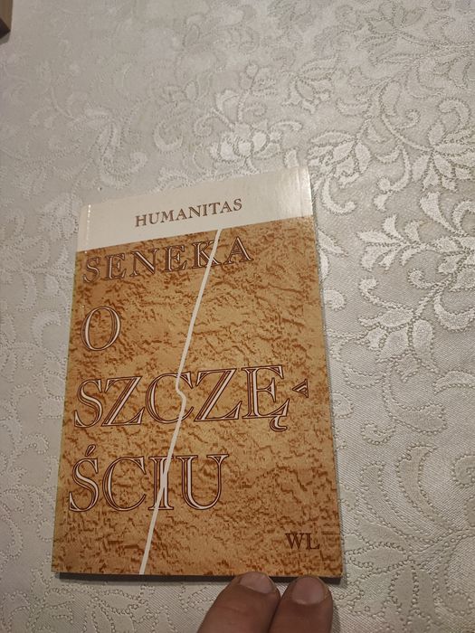 Książka Seneka - O szczęściu, o dobroczynności (Seria Humanitas)
