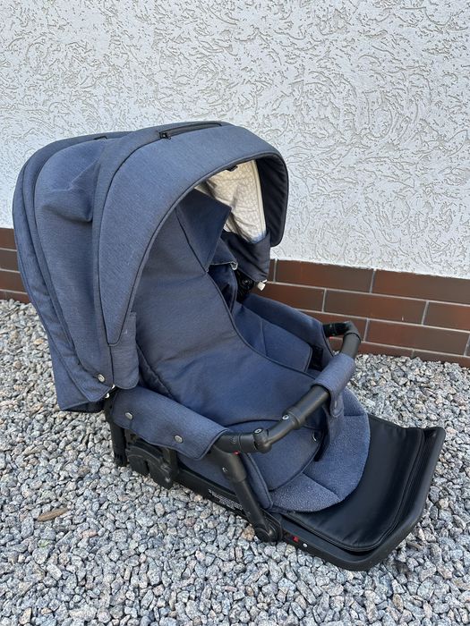 Детская коляска Adamax reggio qube 2in1