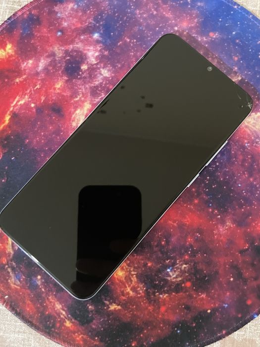 Продам телефон samsung