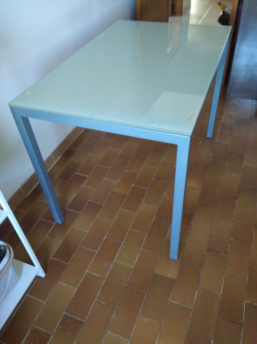 Mesa de cozinha bom estado