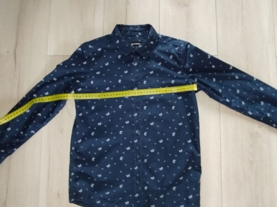 Koszula w kolorze granatowym na 10 lat