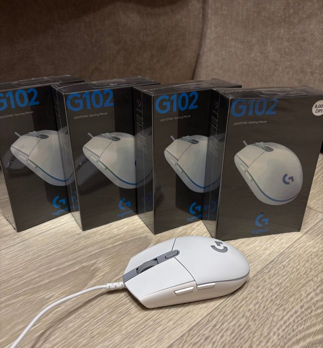 Мишка Logitech g102
