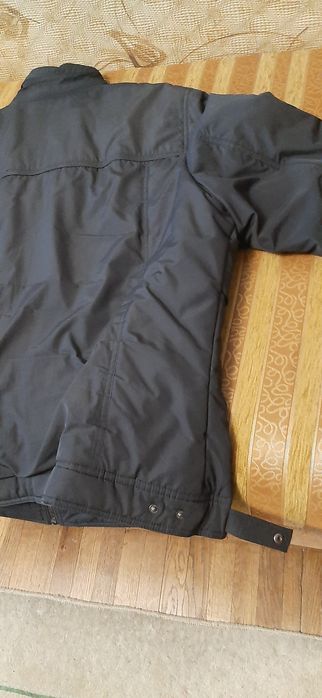 Мужская демисезонная куртка 54 размера