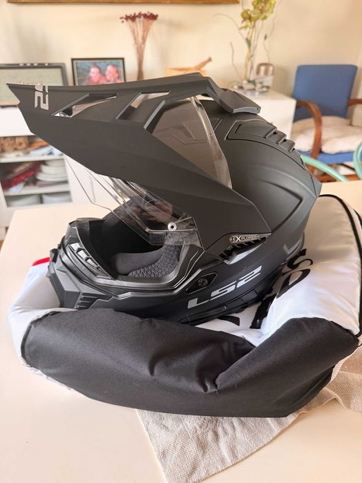 Capacete Ls2 Explorer 2