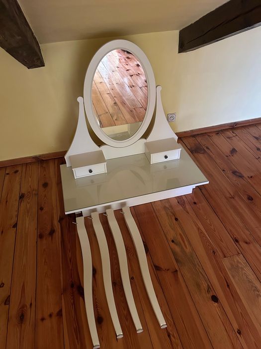 Toaletka Ikea Hemnes