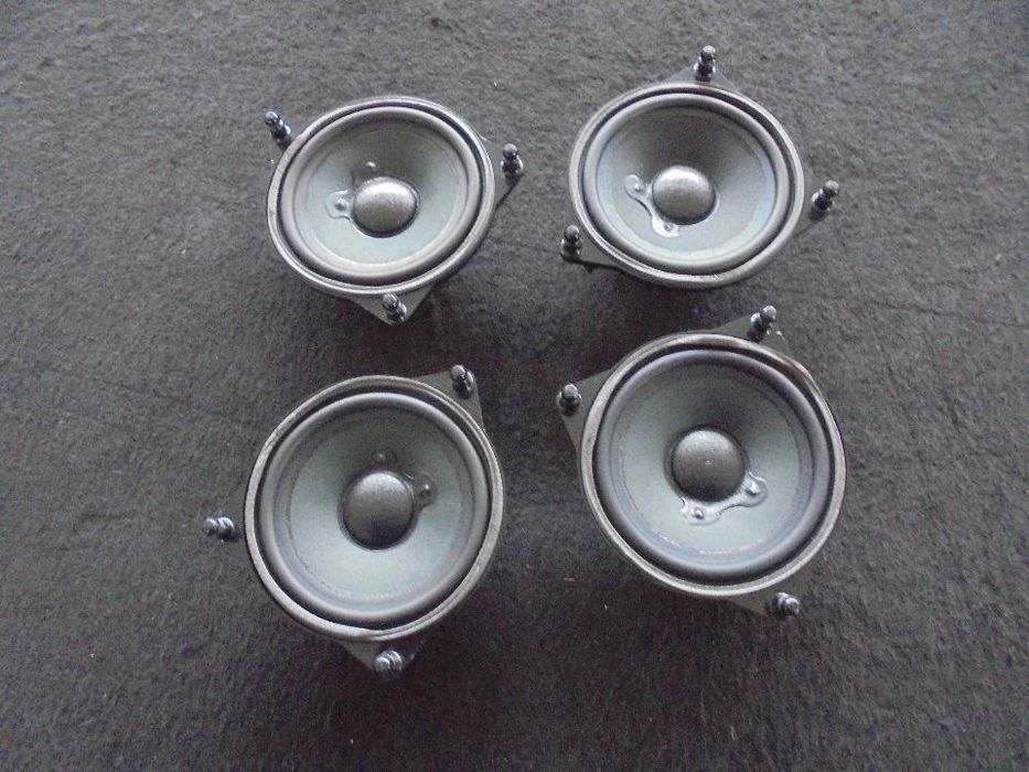 MERCEDES S KLASA W222 GLOSNIKI BURMESTER