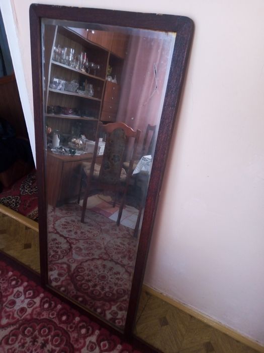 Lustro  stare do domu i zakładu