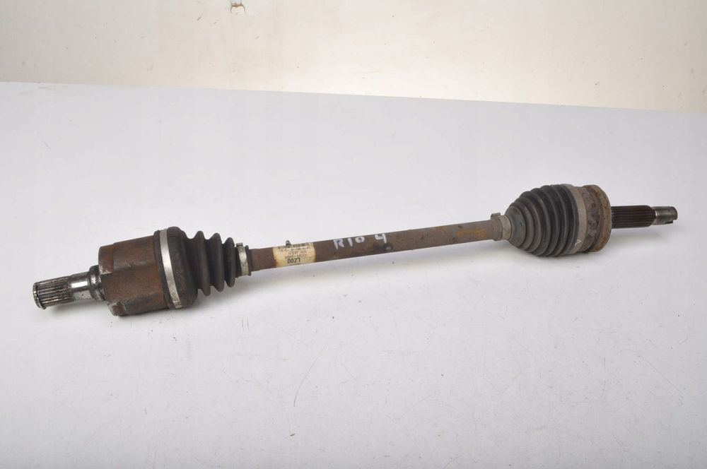 KIA RIO IV PÓŁOŚ LEWA KRÓTKA 49500-H8000