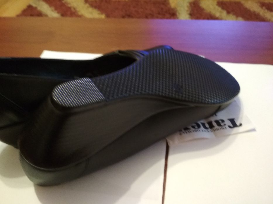 Buty skórzane nowe