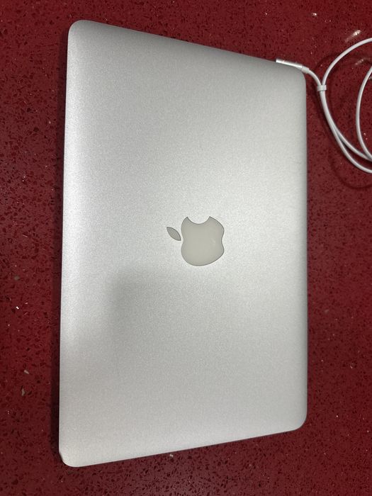 MacBook air A1370