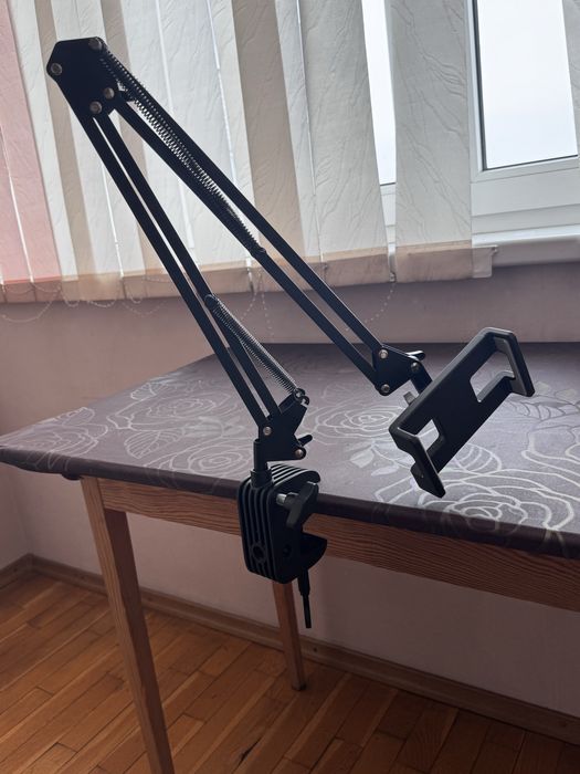 Подставка для телефона