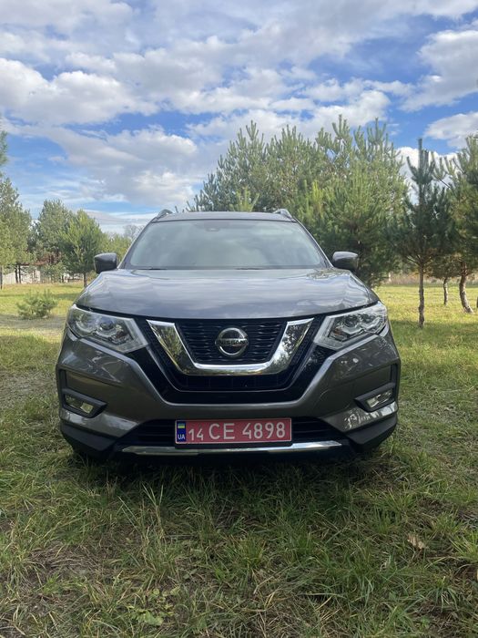Продам Nissan Rogue SL