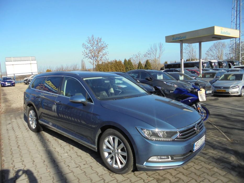 Volkswagen Passat Variant Spr.z Niemiec*OPŁACONY*Bezwypadkowy*ZADBANY*6-bieg*Navi*LED*Highline*