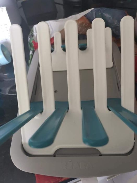 Escorredor de Biberões e Tetinas Dobrável Béaba