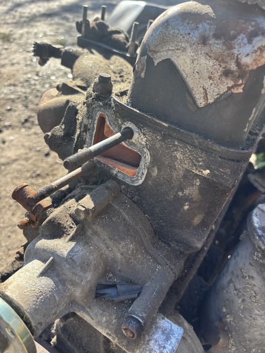 Двигуни Уаз . Волга 402