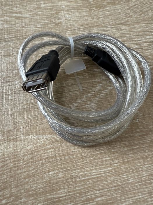 Cabo extensor USB macho–fêmea – Transparente