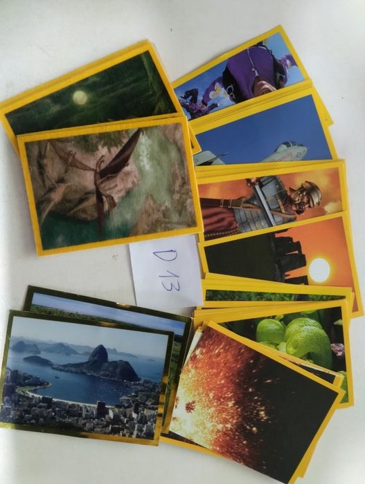 (D2) Cromos de 8 coleções