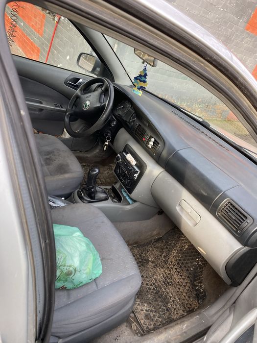 Продам Шкоду тур1 1.9