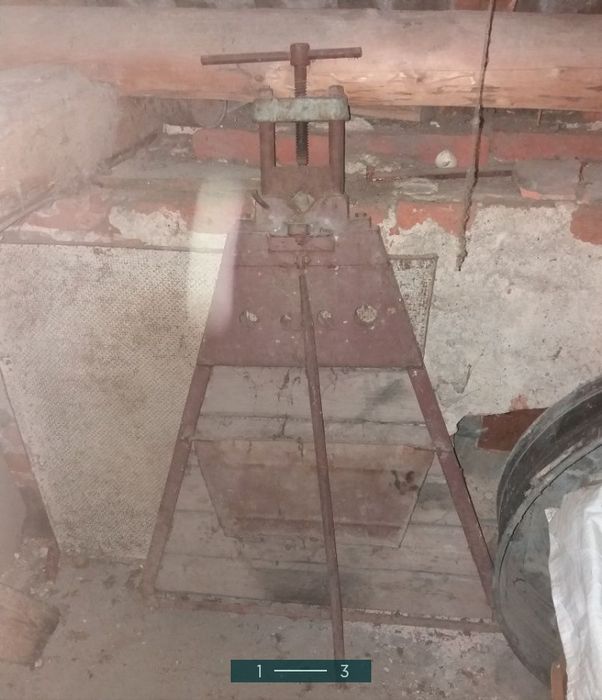 Sprzedam imadło i gwintownice Pionner