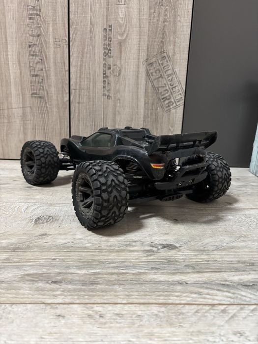 Traxxas rustler 4x4 ehd hobbywing