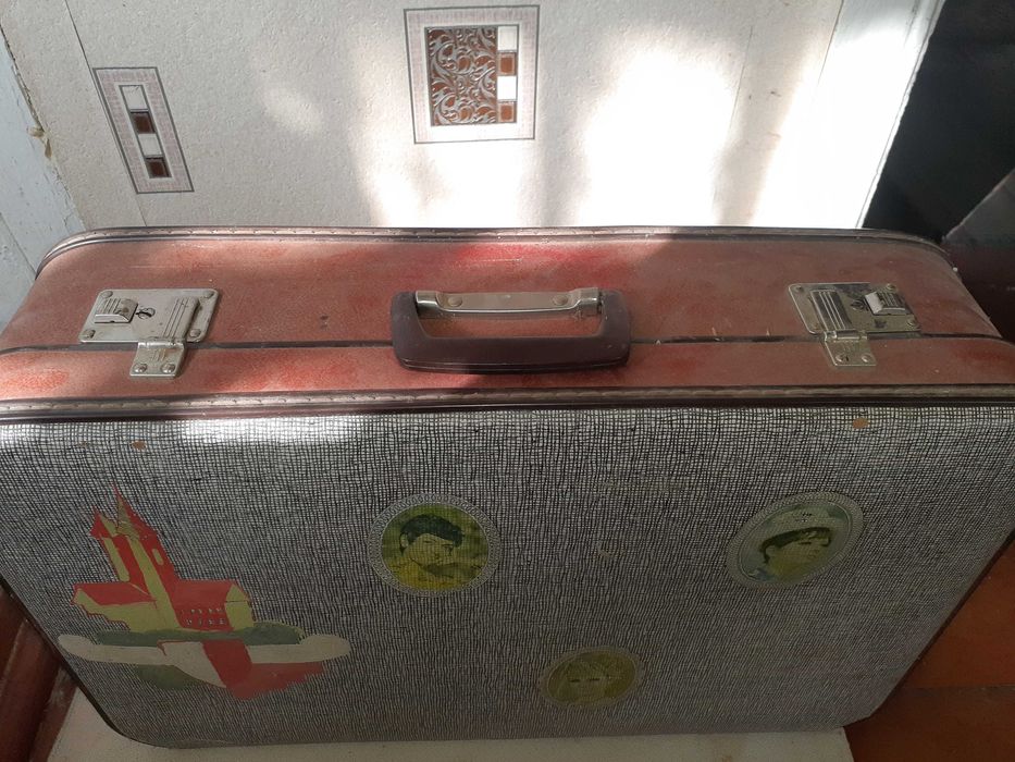 Продам Куклы гдр ссср.. барби разукрашки германия 1991г