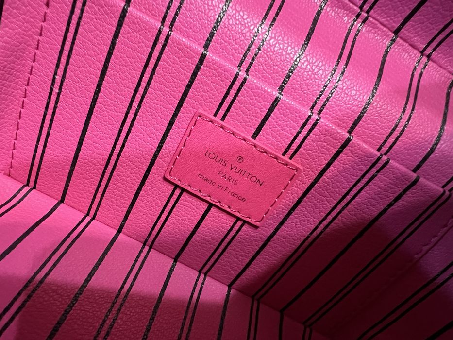 Косметичка Louis Vuitton Nike Mini Pink чип NFC