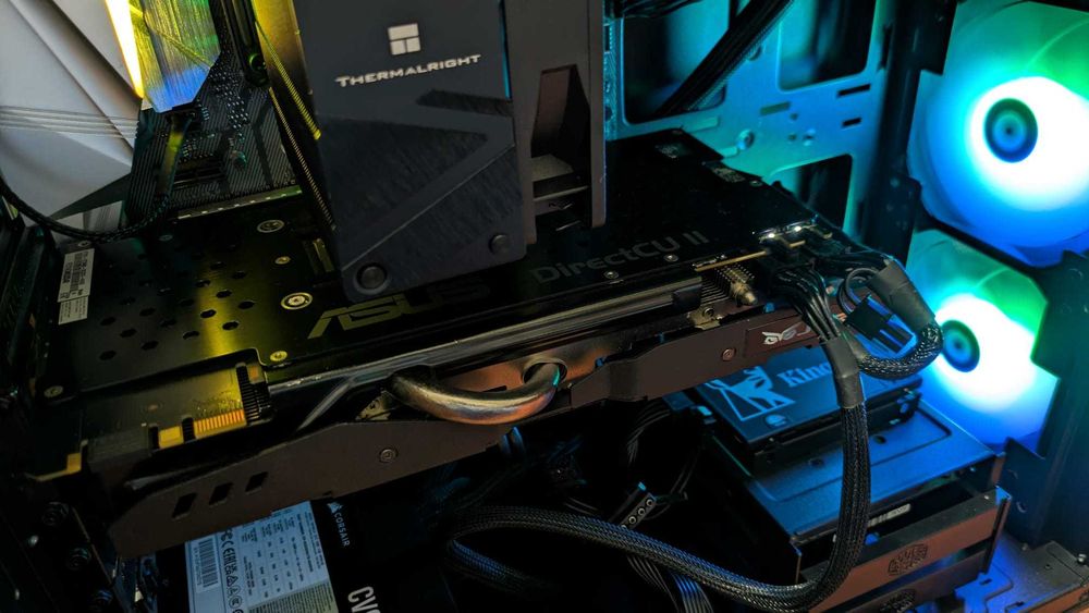Computador Asus Z370, i5 9500, 16GB DDR4, Disco SSD 512, HDD 500, Asus Strix 980 OC