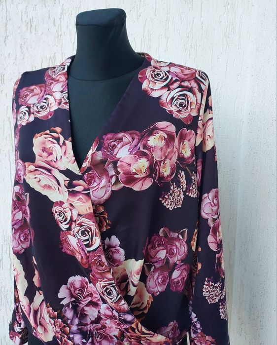Bluzka kopertowa w roz XS/S.