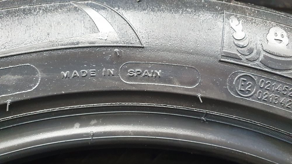 215/55 R18  2шт  Michelin (Мішелін) Авторезина, шини.