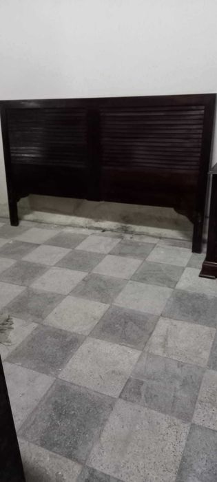 Furniture in Good Condition64297550609922122