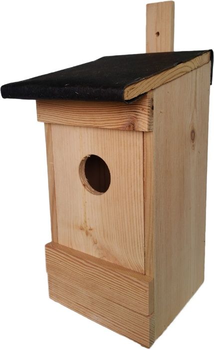 Budka lęgowa-szpakówka pokryta papą