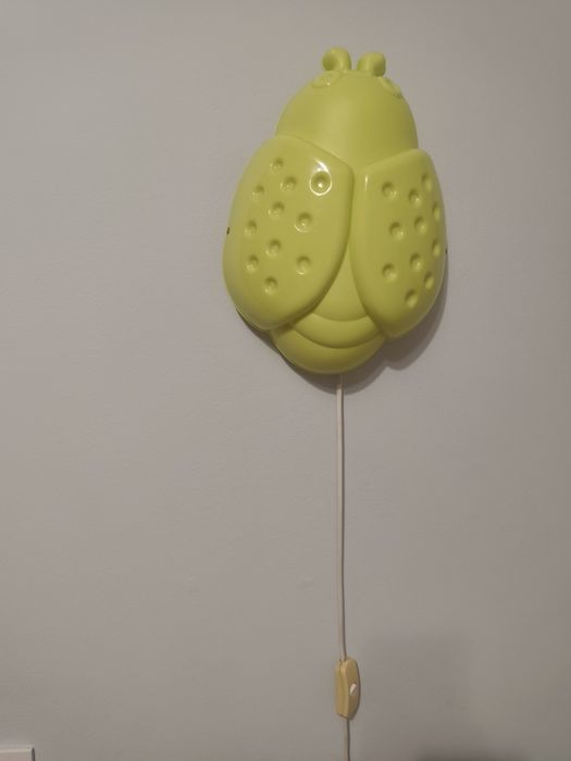 Lampka nocna ścienna dla dzieci