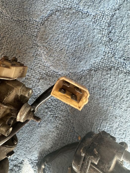 Моторчик сколоочисника