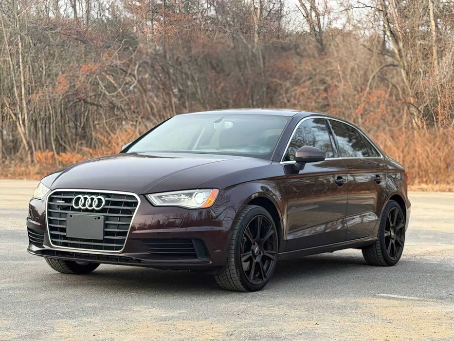 Audi A3      2015