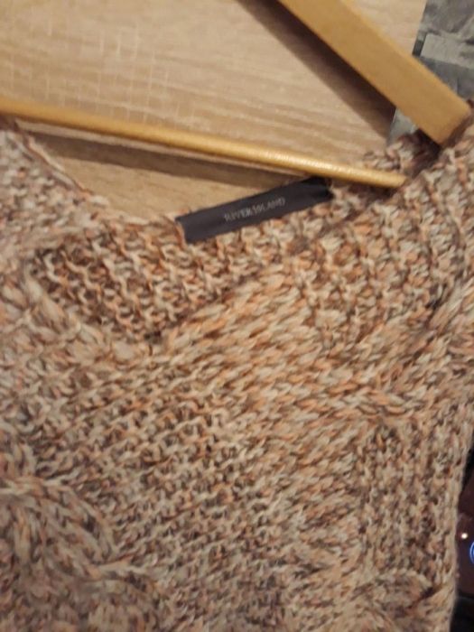 Sweter cropp S Ponczo River Island