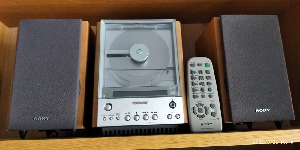 Micro CD/ Rádio + leitor de cassetes com colunas