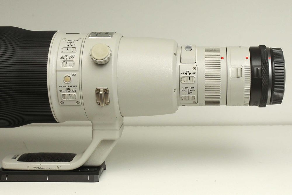 Vendo Canon EF600mm F4 IS II com adaptador EF para RF e 1.4X e 2X.