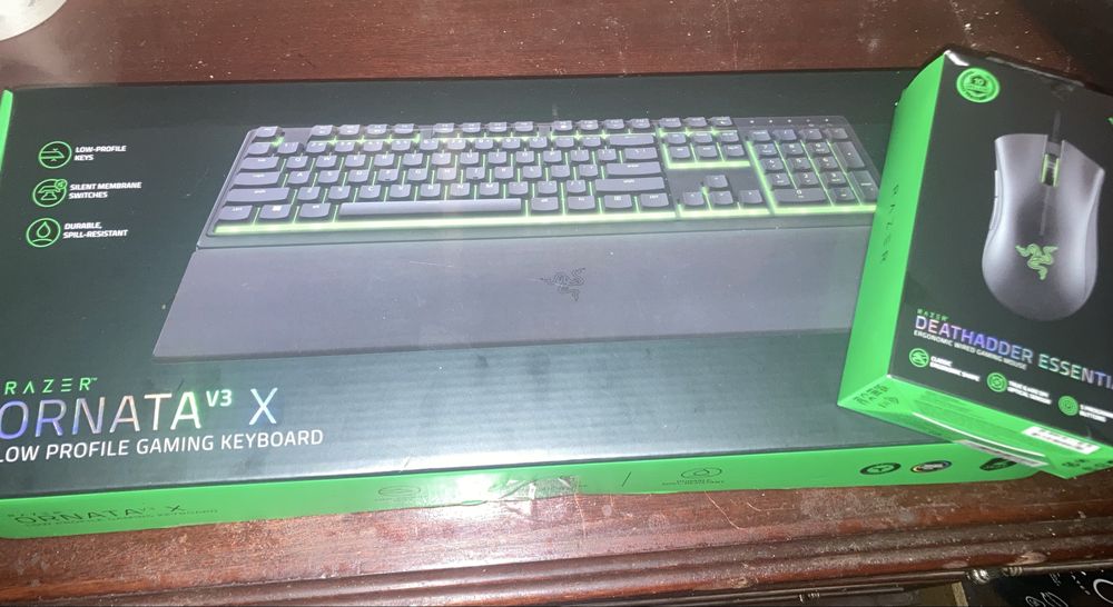 Teclado e rato Razer