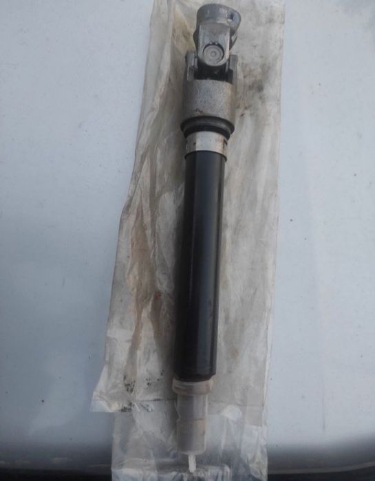 РУЛЕВОЙ ВАЛ СРЕДНЯЯ часть. 4522060280* (LEXUS)