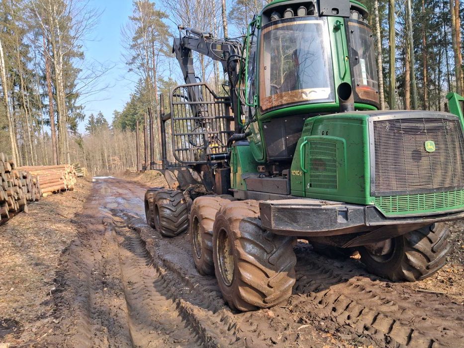 Forwarder John Deere 1010E