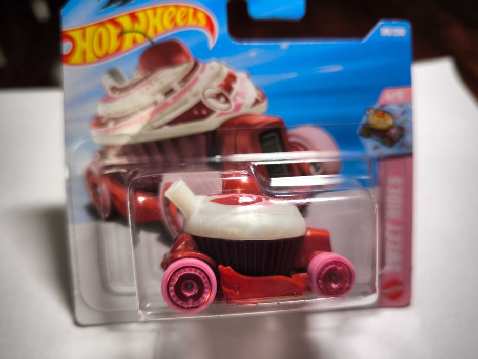 Hot wheels TH sweet driver sweet rides хот вілс