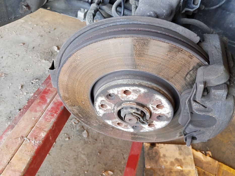 Tarcze hamulcowe klocki przód Citroen C5 x7 III 2.0 HDi
