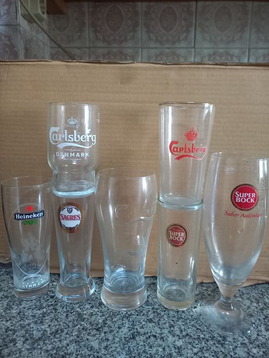 Copos. Cerveja.  De. Várias. Marcas. 7. Copos. Todos  6€