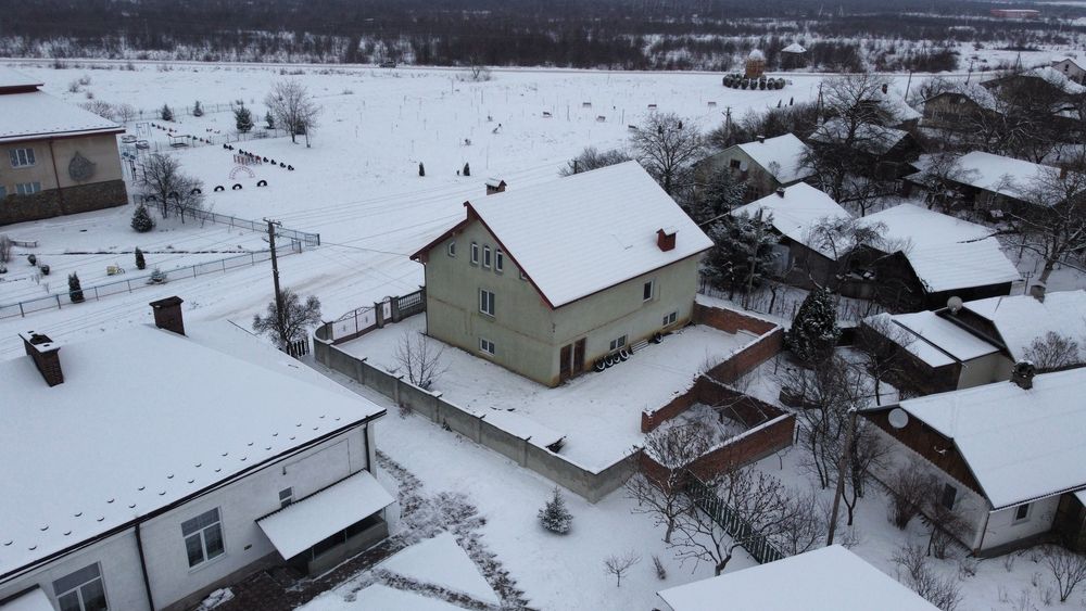 Продаж Комерційної Будівлі 450м.кв. с.Братківці. 5км. до м.Стрий
