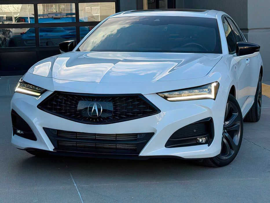 Acura TLX      2023