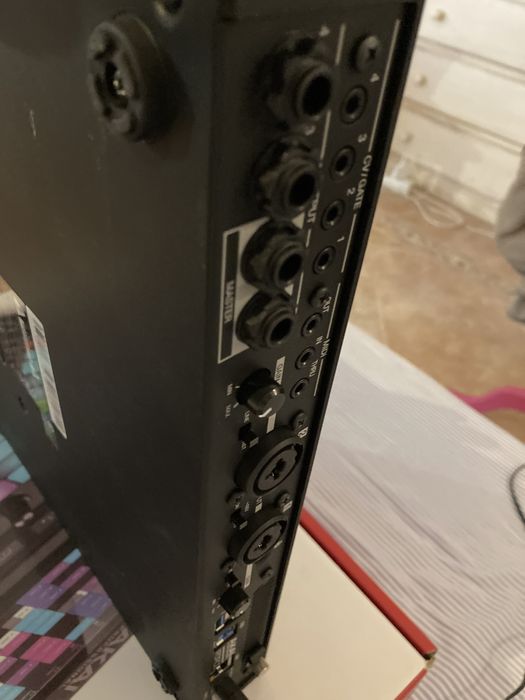 Akai Force - Ler anuncio