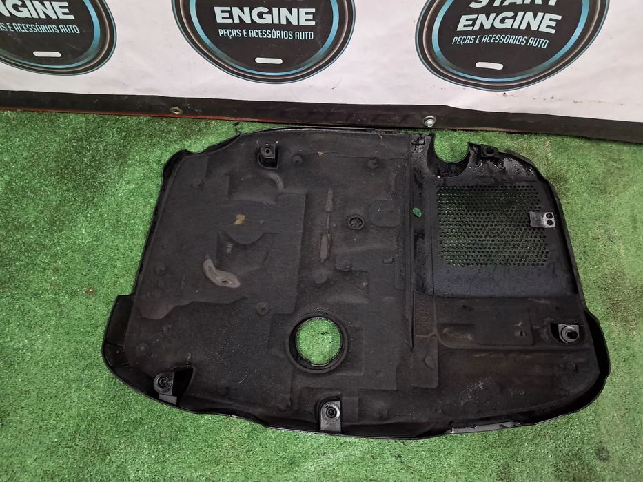 Tampa do Motor Mercedes Classe C W204 Classe E W212 CLS W218 W207