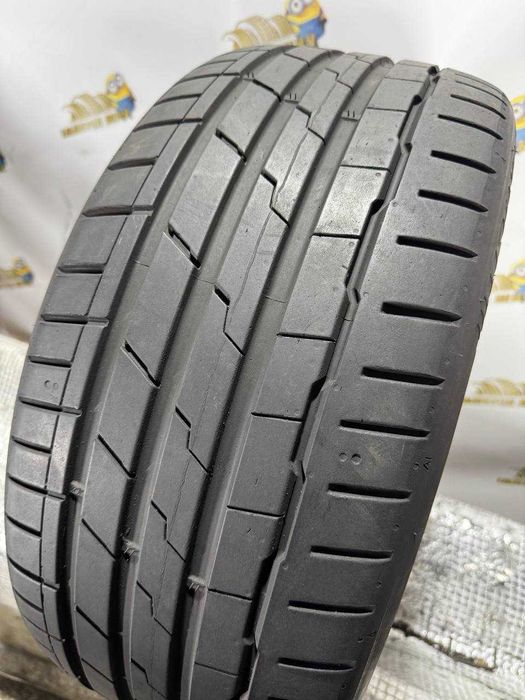 *Шина Hankook 235/40R19. 1шт. Літо Розпаровка 2024р.(0744)